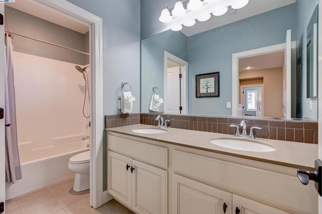 Image 47 of 60 For 3956 Jordan Ranch Dr