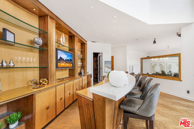 Drew Fenton | 11037 Anzio Road Los Angeles CA | MLS: 7530145