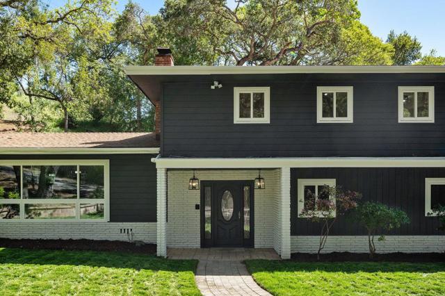 2085 Edgewood Road, Redwood City CA: https://media.crmls.org/mediaz/59ea5ead-faf5-40c1-9a82-048c4180aa70.jpg