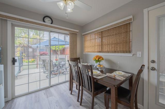 607 La Mesa Drive, Salinas CA: https://media.crmls.org/mediaz/59ea95a2-d98c-4b73-bdc1-9673351c3f4b.jpg