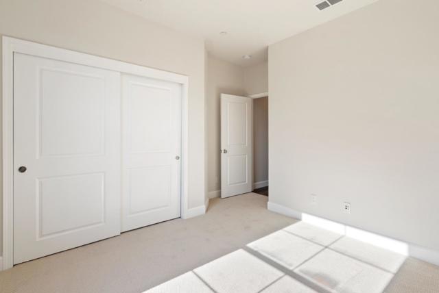 681 Segovia Drive, Hollister CA: https://media.crmls.org/mediaz/59eac3e8-3d84-4304-97e2-af563fdb9ce5.jpg