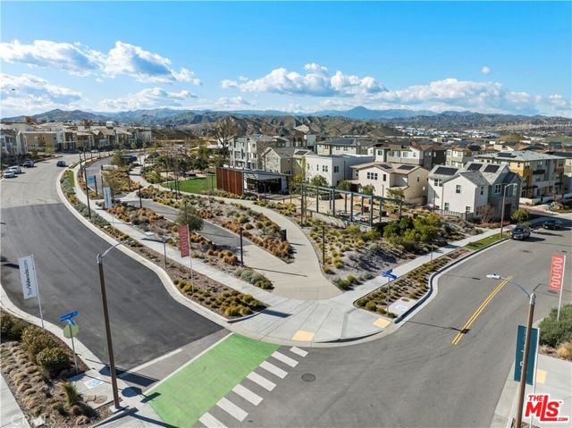 27457 Flycatcher Place, Valencia CA: https://media.crmls.org/mediaz/59eaf172-ec7e-4513-bd09-4f7e7441e9e6.jpg