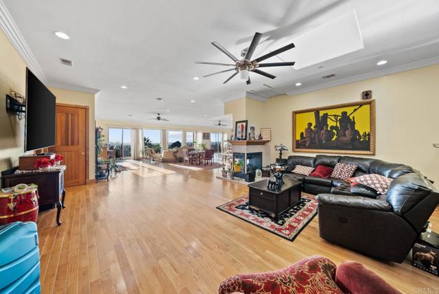 743 S 61St Street, San Diego CA: https://media.crmls.org/mediaz/59eb102c-fde0-4844-8514-2422a1bfa0a3.jpg
