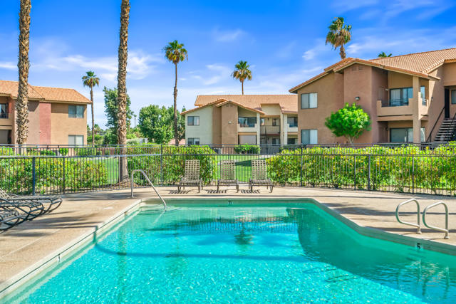78650 Avenue 42, Bermuda Dunes CA: https://media.crmls.org/mediaz/59ebe594-a9b1-46e6-bf0a-14ef33e7909f.jpg