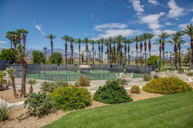 105 Brandigo Circle, Palm Desert CA: https://media.crmls.org/mediaz/59ecb9a3-f0c4-498f-a449-97353725be7e.jpg