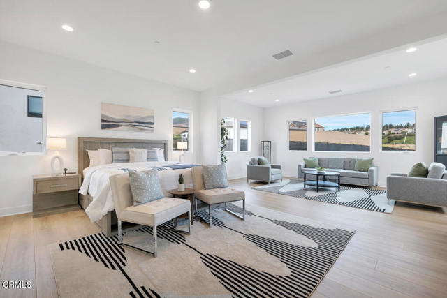 Detail Gallery Image 23 of 61 For 11944 N Red Hawk Ln, Porter Ranch,  CA 91326 - 5 Beds | 5 Baths