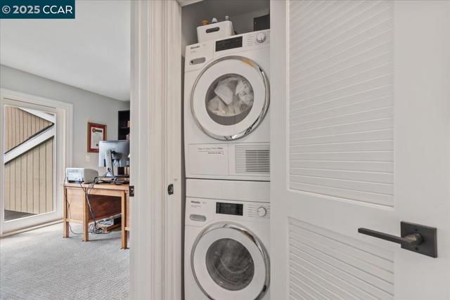5 Doral Dr, Moraga CA: https://media.crmls.org/mediaz/59ed7e44-33c1-400f-a3e8-c26beeec8f6c.jpg