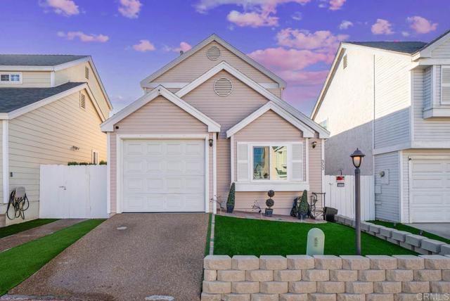 353 61St Street, San Diego CA: https://media.crmls.org/mediaz/59eef12f-3eff-4648-8259-9eee651209b0.jpg