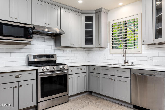2525 Monterey Road, San Marino CA: https://media.crmls.org/mediaz/59ef5496-21d1-454b-abfc-bea9d5b3b1da.jpg