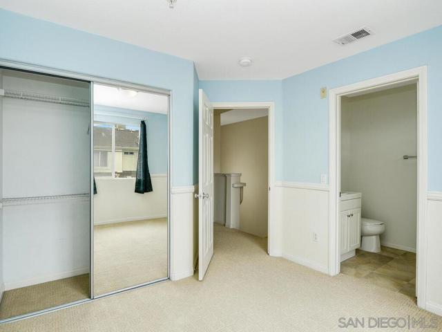 8732 Esplanade Park Lane, San Diego CA: https://media.crmls.org/mediaz/59f0b0ec-ff12-4ddb-b505-c40378e3cbc2.jpg