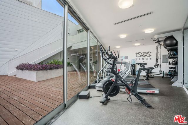 1030 N Kings Road, West Hollywood CA: https://media.crmls.org/mediaz/59f1891f-a54a-43d8-a0b8-1fb0271e693a.jpg