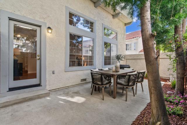 1806 Park Vista Circle, Santa Clara CA: https://media.crmls.org/mediaz/59f18af9-0079-4ddb-b451-5a04ec70e3e7.jpg