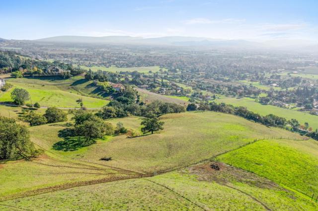 2235 Liberata Drive, Morgan Hill CA: https://media.crmls.org/mediaz/59f2b9c1-f831-4a2e-89f2-b036a35593e6.jpg