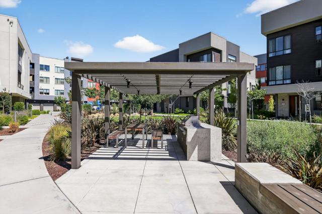 3891 Vanguard, Fremont CA: https://media.crmls.org/mediaz/59f2fb79-02e3-46f2-a5c3-f1633c12741e.jpg
