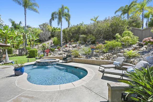 593 Paloma Court, Encinitas CA: https://media.crmls.org/mediaz/59f3391c-75e6-4e20-a93c-1a7a25038874.jpg