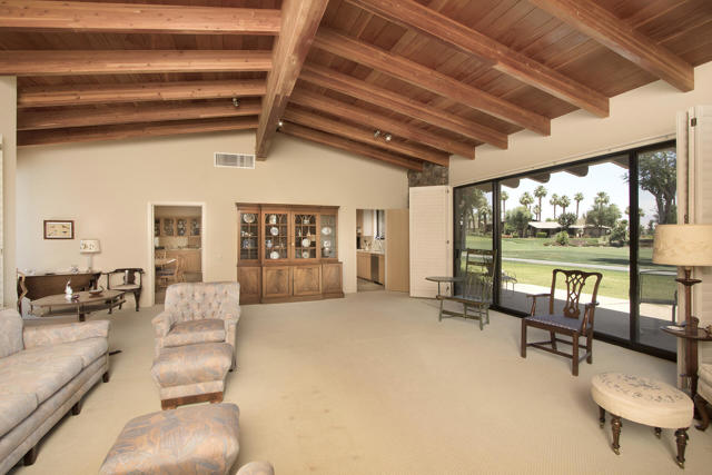 Image 9 of 63 For 70796 Fairway Drive