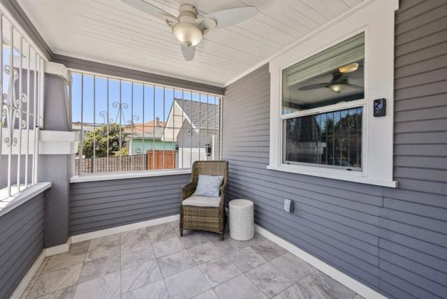 10191021 83rd Avenue, Oakland CA: https://media.crmls.org/mediaz/59f55518-5c35-4325-af4f-27636ad6ed9b.jpg