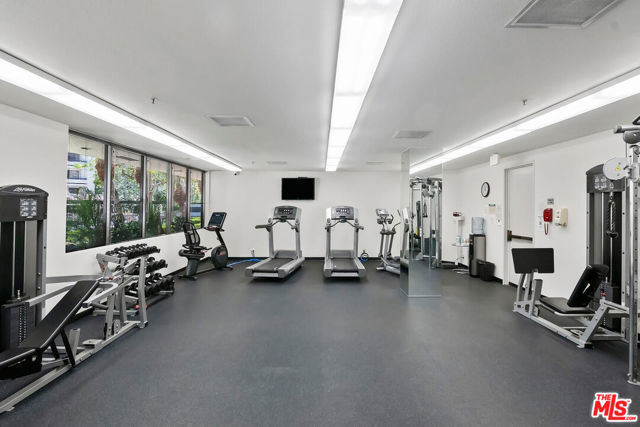 2102 Century Park Lane, Los Angeles CA: https://media.crmls.org/mediaz/59f63065-353e-46ad-a024-787268e8ed03.jpg