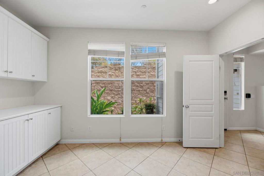 750 Harbor Cliff Way - photo 5