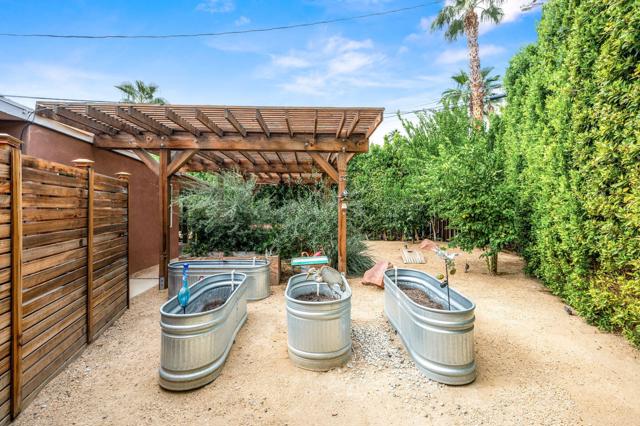 45496 Garden Square, Palm Desert, CA 92260