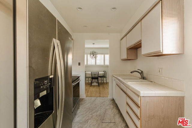 4724 Park Granada, 217 photo 7