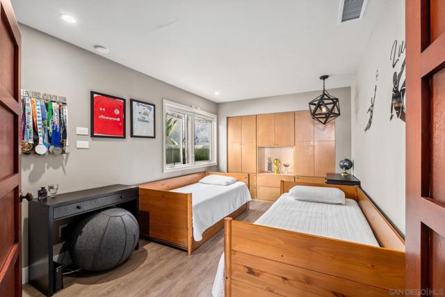 59 Tunapuna Ln, Coronado CA: https://media.crmls.org/mediaz/59fb2cd9-e8e5-4118-9338-c8489b186e49.jpg