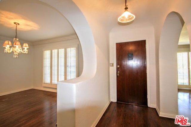 1114 S Clark Drive, Los Angeles CA: https://media.crmls.org/mediaz/59fc82e5-99bc-41df-bd36-520e89065330.jpg