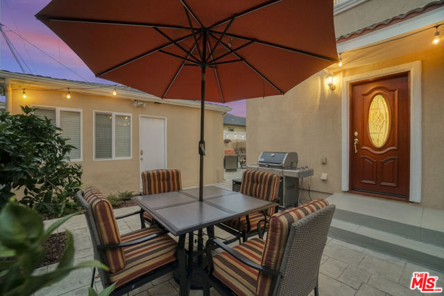 10943 Barman Avenue, Culver City CA: https://media.crmls.org/mediaz/59fc8a6c-787a-477c-9902-a8878fcb3920.jpg