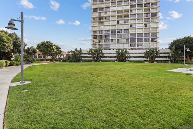 Image 29 of 41 For 1830 Avenida Del Mundo  1112