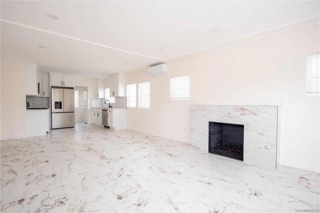 6352 Holabird St. - photo 2