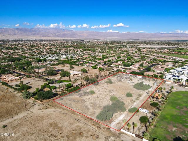80890 Avenue 50, Indio CA: https://media.crmls.org/mediaz/59fce9a8-a0d5-47c5-8679-8091c28342fd.jpg