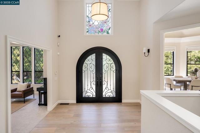 15 Blemer Ct, Danville CA: https://media.crmls.org/mediaz/59fd3c17-1663-46db-a12e-96c9c71ea3a5.jpg