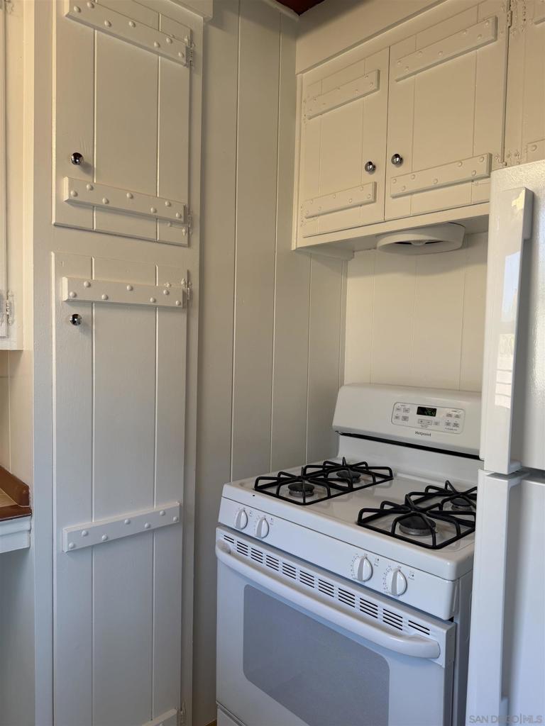 350 13th Street - photo 12