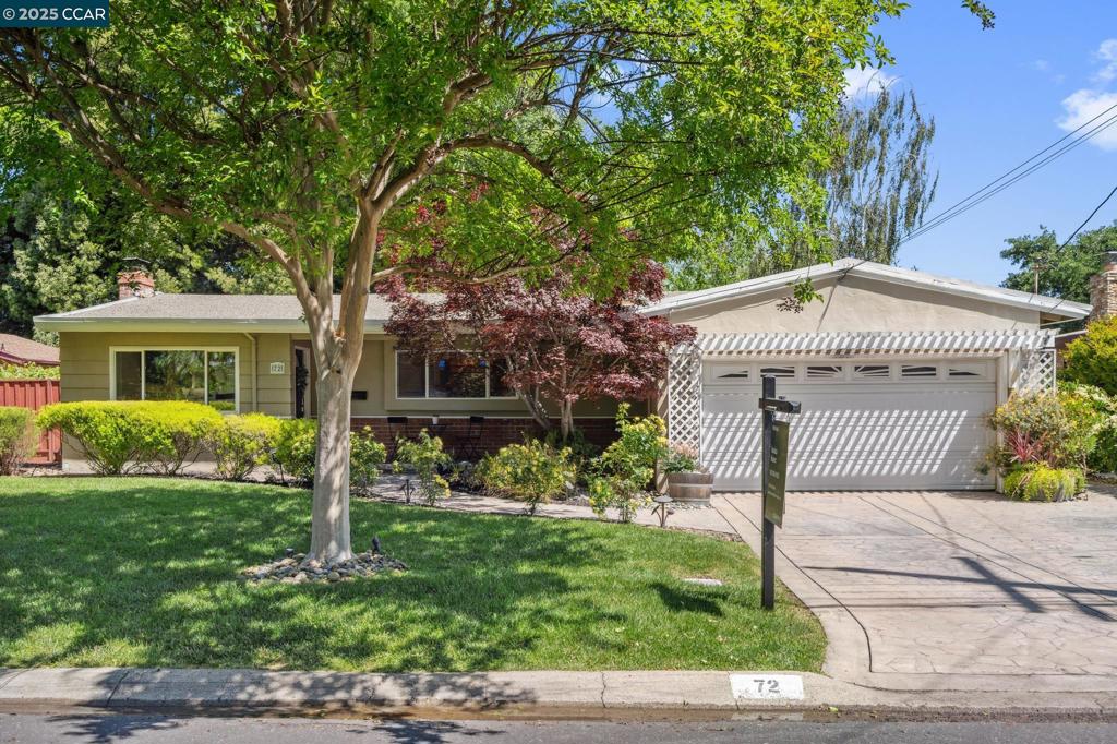 72 Kathryn Dr