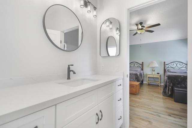 47867 Los Amigos Court, Indio CA: https://media.crmls.org/mediaz/59fed611-46e8-4dc8-a94d-90aee91a0f72.jpg
