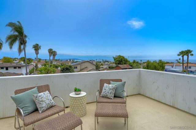 819 Van Nuys Street, San Diego CA: https://media.crmls.org/mediaz/59ff71c5-3558-4a83-96b8-dc1d519ca788.jpg