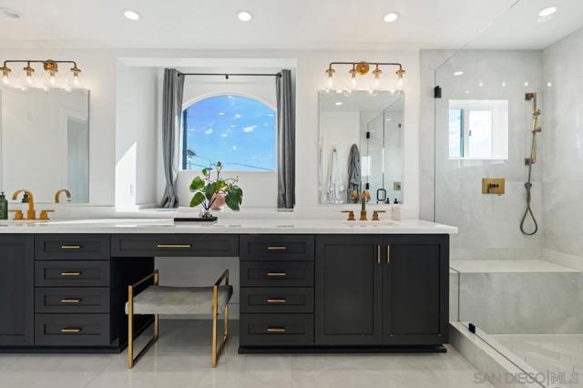 3360 Mount Laurence, San Diego CA: https://media.crmls.org/mediaz/59ff7640-6c0e-4eef-9df7-90d7aebcd7b2.jpg