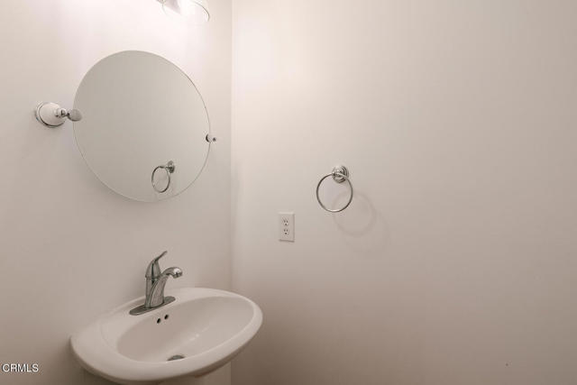 Detail Gallery Image 70 of 74 For 2409 Olive Ave, La Crescenta,  CA 91214 - 4 Beds | 4 Baths