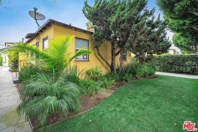 2005 Oak Street Santa Monica, California Tucked away in a quiet neighborhood, this rent control depressed asset is ideal for an investor looking to reside at the property. This Bungalow-style fourplex is located in the highly desirable beach community of Santa Monica. Positioned in the middle of a tree-lined residential block just south of Ocean Park Blvd. The property is adjacent to the neighborhood's local cafes, markets and shops along Ocean Park Boulevard and not far from Trader Joes, Whole Foods and Costco. Constructed in 1948, this almost 3,000 SF single-story trophy asset sits on 7,010 SF with SMR2 zoning. Comprised of (3) one-bedroom units and (1) light filled three-bedroom one and 3/4 bath middle unit surrounded by gardens. Each unit has been individually metered for gas and electricity. Additional property amenities include a landscaped front and back yards and (5) private, one-car garages. Two of the garages have been converted to an office/storage space with carpeting, lighting, and a window. The community laundry room has a stylish newer floor. 2005 Oak Street presents significant value-add opportunity to investors. With a popular location that is consistently under high demand among high-earning young professionals, 2005 Oak Street affords investors the opportunity to acquire a flexible investment property in this ever-growing metropolitan beach community.