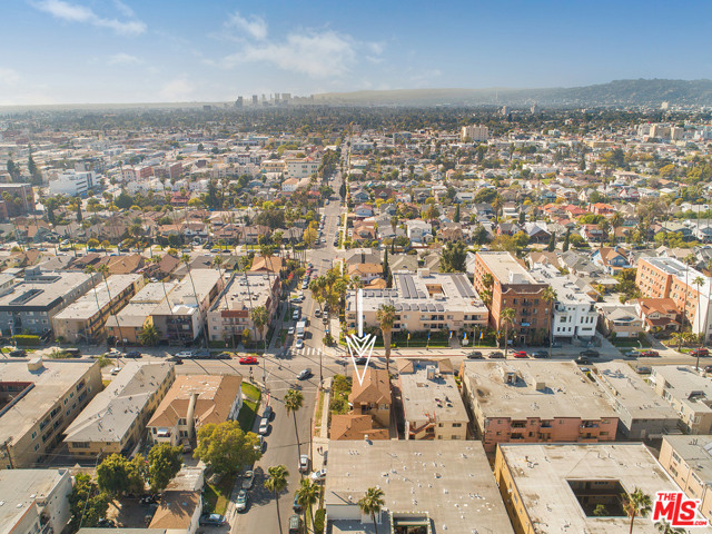 Image 15 of 34 For 148 Normandie Avenue