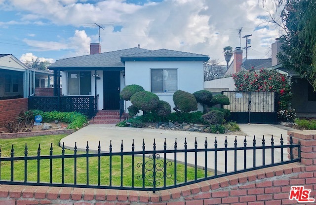 4282 Grand View Blvd, Los Angeles, CA 90066