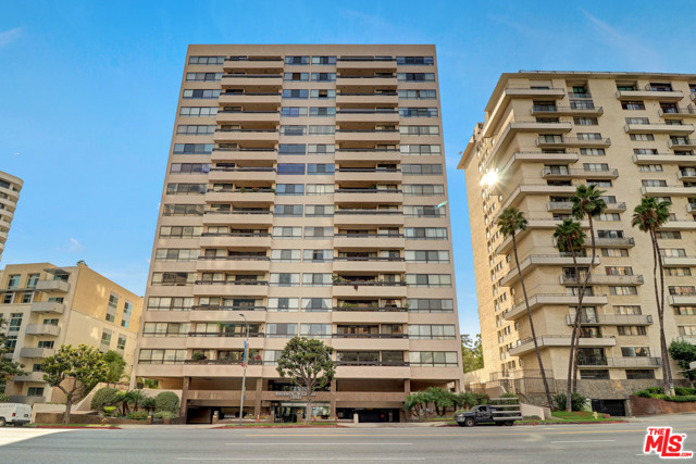 10551 Wilshire Boulevard 1205 Los Angeles, California One of the most prestigious address on The Corridor "The Regency Wilshire". This very rare cool & sexy unit features approx 2,600 sq ft /w 2bd "Plus" a den 3 baths, 12th floor/w explosive unobstructed city lights & ocean views from every room. This open floor plan & corner unit has spared no expense.. Complete remodel of the highest quality & craftsmanship.. Marble entry with beautiful hardwood planks throughout.This unit exudes the best of the best.. Modern vibe, light & bright, Custom Chefs Kitchen with top of the line Viking & Sub Zero stainless appliances, beautiful center island with breakfast area.Each bathroom is custom designed.. Great Master Suite/w two walk in closets, Four Seasons Style Elegant bath, Laundry Room in unit, Only four units per floor. Very Private. Lovely large viewing balcony overlooking the city. This Full Service Building has 24 Hour Security, Valet, Pool, Spa, Fitness Center, Close to Beverly Hills, Century City.