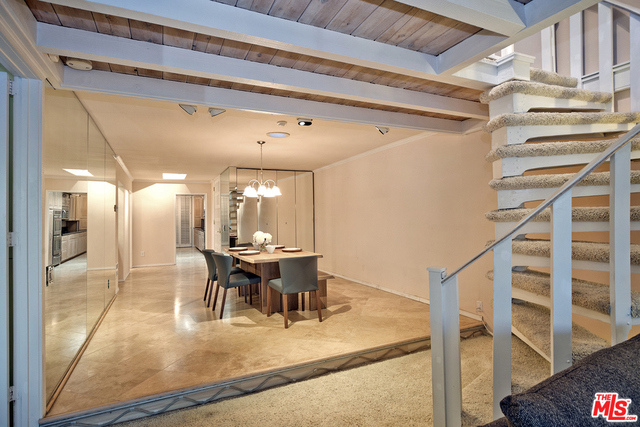 575 ESPLANADE, Redondo Beach, California 90277, 2 Bedrooms Bedrooms, ,2 BathroomsBathrooms,Residential,Sold,ESPLANADE,17203212