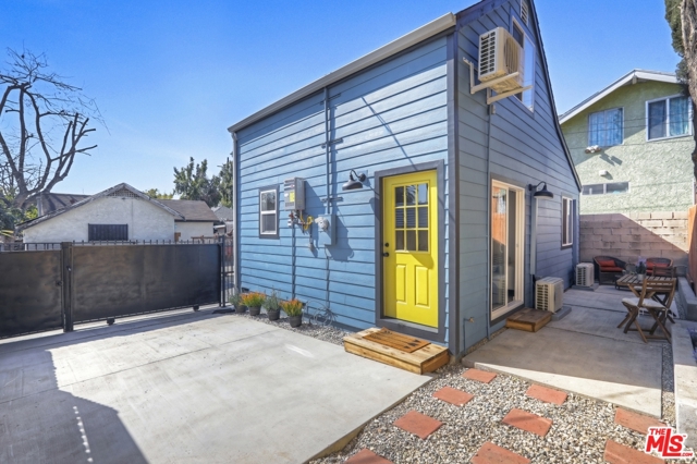 5908 Fayette St, Los Angeles, CA 90042
