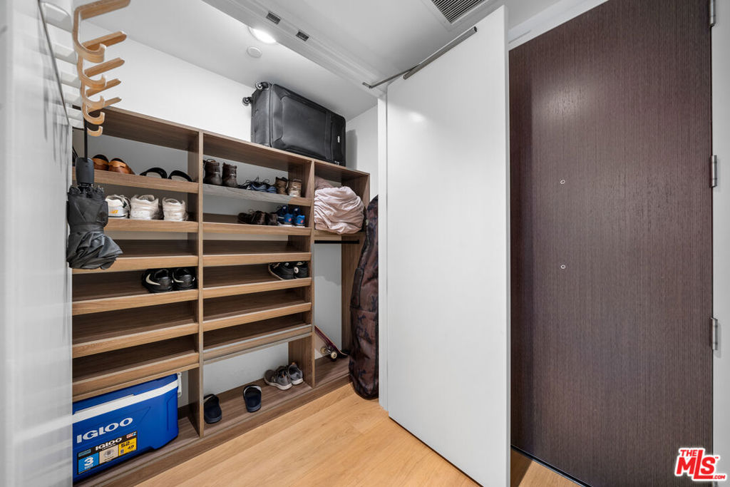 MLS #25594697 image #12