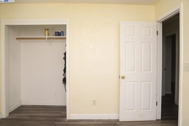 4295 N Archie Avenue, Fresno CA: https://media.crmls.org/mediaz/5a047518-aa96-4daa-b05b-4696a9c11984.jpg