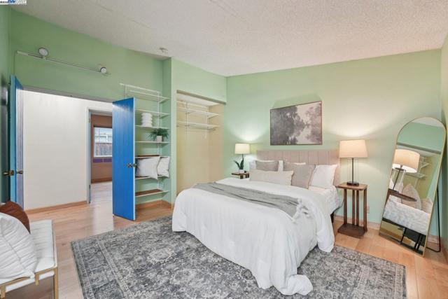 4942 Rocklin Dr, Union City CA: https://media.crmls.org/mediaz/5a059a0b-b27f-460d-93fd-beb261acf477.jpg