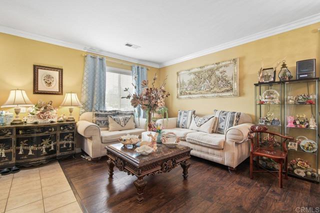 1420 Venters Dr, Chula Vista CA: https://media.crmls.org/mediaz/5a06d432-1131-41ac-b0cd-17e62ae08b72.jpg