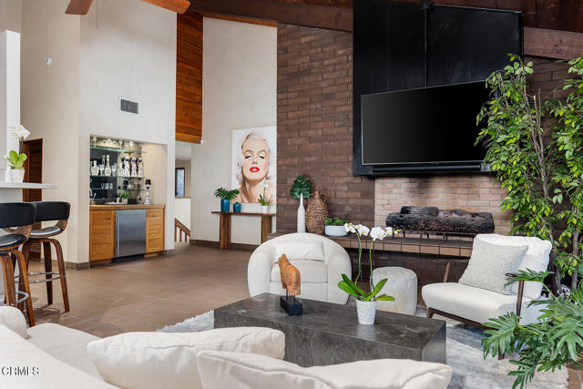 Detail Gallery Image 22 of 62 For 140 Belday Rd, Pasadena,  CA 91105 - 5 Beds | 4/1 Baths
