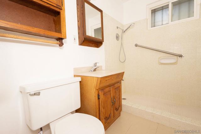 2585 Cowley Way, San Diego CA: https://media.crmls.org/mediaz/5a0a1083-b127-48c2-828f-407a9409d63d.jpg
